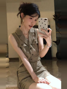 Váy vest nữ phong cách Hàn Quốc thanh lịch mùa hè 2025 Váy ngắn chữ A không tay cổ vest cao cấp cho phụ nữ nhỏ nhắn