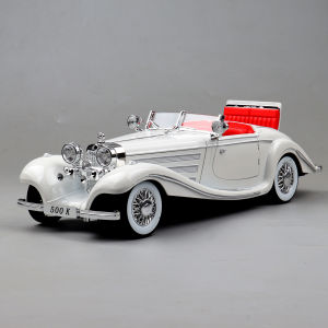 Limited Edition Classic Collectible Car Model 1:18 Scale