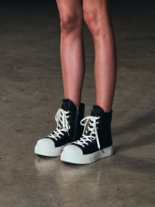 SMFK | Round Toe Mid-top Sneakers