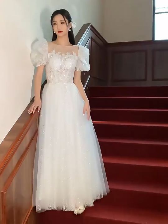 Những bộ váy đẹp nhất của các sao Hoa ngữ tại lễ trao giải Magnolia