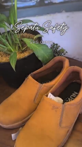 Nukus Sepatu Safety Pria Pendek Slip On Kulit Nobuk Asli Coklat Tan - SPS 03NB