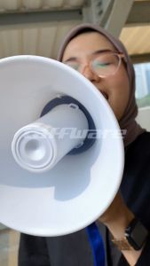 Toa Pengeras Suara Megaphone 15W dengan U Disk Fitur Rekam untuk Berbagai Aktivitas Jualan & Acara