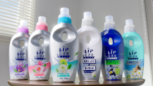 P&G Lenor Super Deodorizing Fabric Softener Sports Deo X Fresh Citrus 380ml Japan