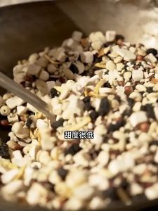 杨先生芡实茯苓八珍糕养零食健康食品糕点膏湿红豆薏米祛无糖精胃