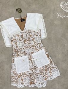 P014-035 PIMNADACLOSET - Sleeveless Collar Lace Jumpsuit