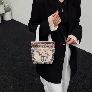 Deobags Glosir Tas Totebag Kecil Motif Makkah Madinah dan gajah Thailand Tas Jinjing Oleh Oleh Haji Umrah