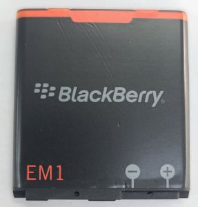 Pin blackberry EM1 (cho 9360.v..v..) zin new