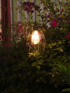 intelamp | Đèn Treo Năng Lượng Mặt Trời Intelamp Solar Shed Light 4000mAh LED Với Dây Cáp 16.4FT Dành Cho Sân Vườn Chòi Nghỉ Chuồng Gà - Đèn Năng Lượng Mặt Trời Treo Kèm Pin
