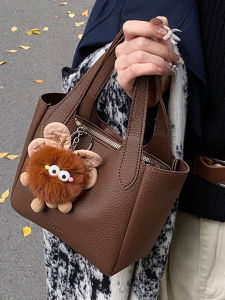 Trendy Bucket Bag Womens Casual Versatile Single Shoulder Bag High-End Sensation Winter Fashion Handbag Korean Style Soft PU