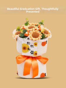 TMSU | Birthday and Graduation Gift Knit Sunflower Bouquet