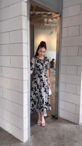 Đầm hoa form dài cổ phối ren đính nẹp đính nút tay hơi phồng Misa - MS0291 (Hình thật shop chụp)