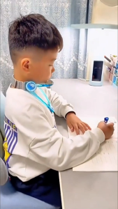 RakanKu Malaysia Children Neck Brace Posture Corrector Cervical Collar Traction Device Kids Spine Support Forward Head Guard Adjustable Soft Pad School Study Ergonomic Neck Support Foldable Anti Slouching Treatment Sokongan Leher 防驼背颈部矫正器颈部支撑