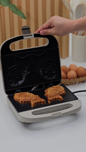 FRY KING เครื่องทำขนมไทยากิ (ขนมปลา) รุ่น FR-W01