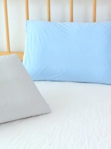 Nitori Brand Heavyweight Double-Sided Cool Sensation Latex Pillow with Ice Silk Elastic Pillowcase for Summer Single Person Use