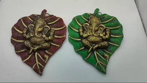 Ganesh on Leaf Wall Hanging Decorative | Home Décor Living Room Pooja Room Temple and House Warming Gift - Red and Green