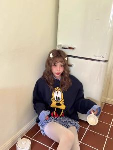 South Korea Dongdaemun Youthful-Looking Loose Soft and Thickened Knitwear Autumn and Winter New Arrival Fashionable Cartoon All-Match Sweater Women