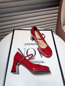 French Style Square Head Mary Jane Shoes Womens Korean Version White Enhancing Red Patent Leather Retro High Heels Single Shoes
