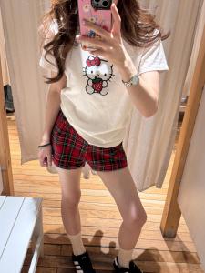 เสื้อยืดแขนสั้นทรงสลิมฟิต Kitty สไตล์อเมริกันสำหรับผู้หญิงในช่วงฤดูร้อน คอกลม ผ้าฝ้ายผสมพิมพ์ลายการ์ตูน ทรงหลวม