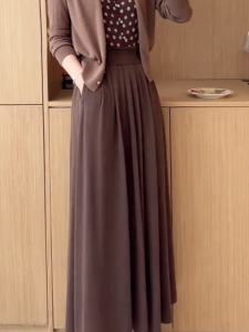 MANMI | High Waist Flowy A-Line Skirt Khaki