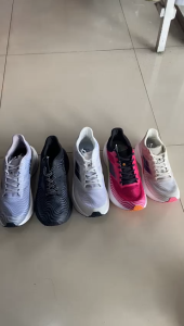 SEPATU RUNNING MILLS ENERMAX DYNAPLATE