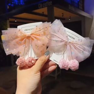 Aksesori Rambut untuk Anak: Jepitan Rambut Pita Pompom Anak Perempuan