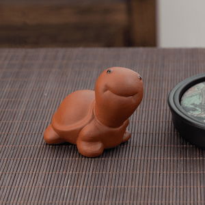 Đồ Trang Trí Trà Bằng Gốm Sét Màu Tím Dễ Thương Có Thể Nuôi Bò Sát Nhỏ Đồ Chơi Cá Phê Sáng Tạo Trà Bàn Trà Đồ Trang Trí Cao Cấp