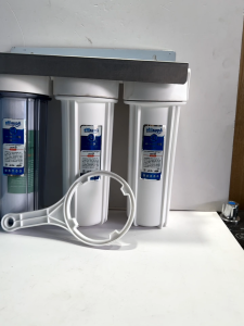 Bộ lọc nước cao cấp 3 cốc lọc kèm lõi và giá đỡ