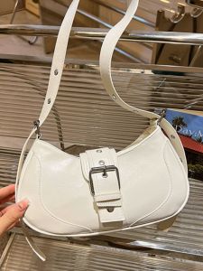 กระเป๋าสะพายข้างผู้หญิงสีขาว ทรงสี่เหลี่ยม กระเป๋าใต้วงแขน แฟชั่นฤดูร้อน สไตล์ไฮเอนด์ กระเป๋าสะพายข้างแบบลำลอง กระเป๋าสะพายข้าง PU