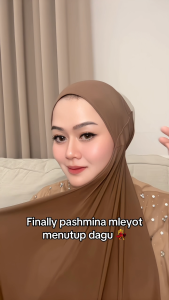 Pashmina Instan Meleyot Plus Inner