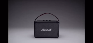 ลำโพงบลูทูธ KILBURN II ที่มีอายุการใช้งานแบตเตอรี่สูงสุด 20 ชั่วโมง พร้อมไมโครโฟนและลำโพงในตัว