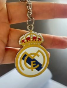 Real Madrid football fan merchandise gifts team emblem badges car keychains backpacks ornaments