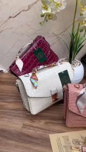 TAS WANITA LOCAMODE METIS CROCO GLOSSY (free paperbagsyal) uk.24x18