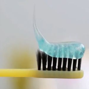 Whitening Fresh Mint Toothpaste Niacinamide Whitening Toothpaste Remove Bad Breath Remove Tartar And Yellow Stains Bad Breath Whitening Teeth Fresh Breath Dental Oral Care Brush Tartar Remover Fresh Breath Oral Care