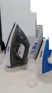 AIKO AK-007A สีฟ้าขาว เตารีดไอน้ำ STEAM IRON Ceramic Soleplate 2200W