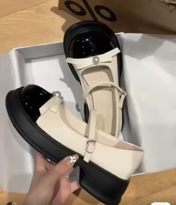 Fom rộng đặt lùi 1 size Giày Mary Jane Đế Cao 5cm quai cài ngang phối nơ Phong Cách Tiểu Thư Nâng Tầm Outfit