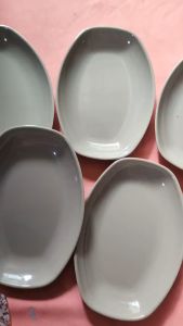 Dĩa ovan nhựa melamine nâu bóng đựng thức ăn nhiều zize - DOV15 ->19