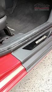 Side Step Sill for Mitsubishi Mirage G4 Sedan / Hatchback 2014 2015 2016 2017 2018 2019 2020 2021 2022 2023 2024 Side Step Sill / Side Stepsill / Sidestepsill (without LED / with LED) - 4pcs in 1 set / 2 KINDS: Without LED and With LED Bose Car Accessorie