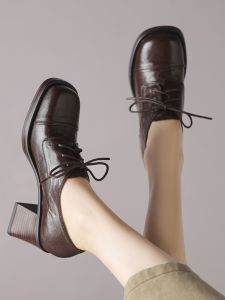 ใส่สบาย สไตล์อังกฤษ Knot Front หนัง รองเท้า ผู้หญิง 7cm ฤดูใบไม้ผลิ ฤดูใบไม้ร่วง รองเท้าส้นสูงส้นหนารองเท้าเดี่ยวปากลึก