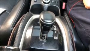 Vỏ Bọc Cho Cần Số Tay Phanh Chất Liệu Da PU Họa Tiết Vân Carbon Bền Đẹp Cho Xe Hơi