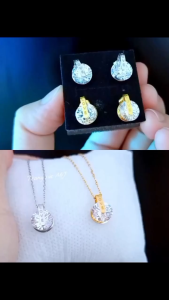 Combo dây chuyền + bông tai titan mặt đá tròn nhỏ – trắng/vàng – sáng bóng không đen quà tặng sang trọng