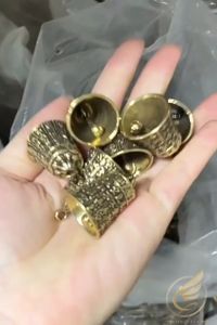 Móc Khóa Chuông Đồng Khắc Kinh Phật Giáo Hán Tự Móc Khóa Phong Thủy Bằng Đồng Thau - Đồ Đồng Thuận Tâm