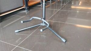 Double Guitar Stand with Lock (782)