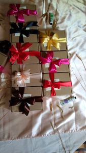 Gift Box Tudung Bawal Cotton Premium Surprise Birthday Plain Murah