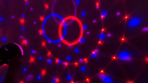 2-in-1 Bluetooth Speaker + Rotating Colorful Projection Light Crystal Magic Ball for Christmas KTV Bar - Remote