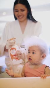 BerryC Gentle Head to Toe Bath - Sabun Bayi