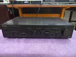 Pre Ampli Technics SU-A40 còn rất đẹp như hình zin nguyên bản.