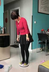 จานหมุนเอว จานทวิตส์พร้อมเชือก จานทวิส อุปกรณ์ออกกำลังกาย ลดไขมันต้นขา ลดเอว ออกกําลังกายลดหน้าท้อง