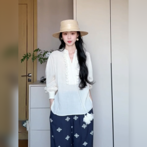 YUFUQING | Loose V-neck Short Sleeve Shirt Womens Fashion Summer New Style Lace Trim Casual Feel Top Elegant Airy White Floral Design