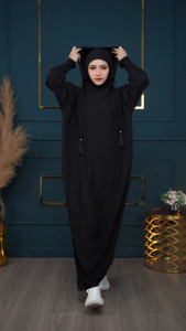 ชุดเดรสยาว พร้อมฮูด ชุดอิสลามผู้หญิง ใส่แล้วดูสวย ดูดี เนื้อผ้าใส่สบาย สวมใส่ง่าย  IN21วาริสมุสลิม