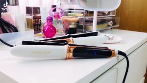 เครื่องหนีบผมระบบไอโอนิคถนอมเส้นผมบอกอุณหภูมิมิด้วยตัวเลขLEDดีไซน์หรูมีระดับร้อนเร็ว